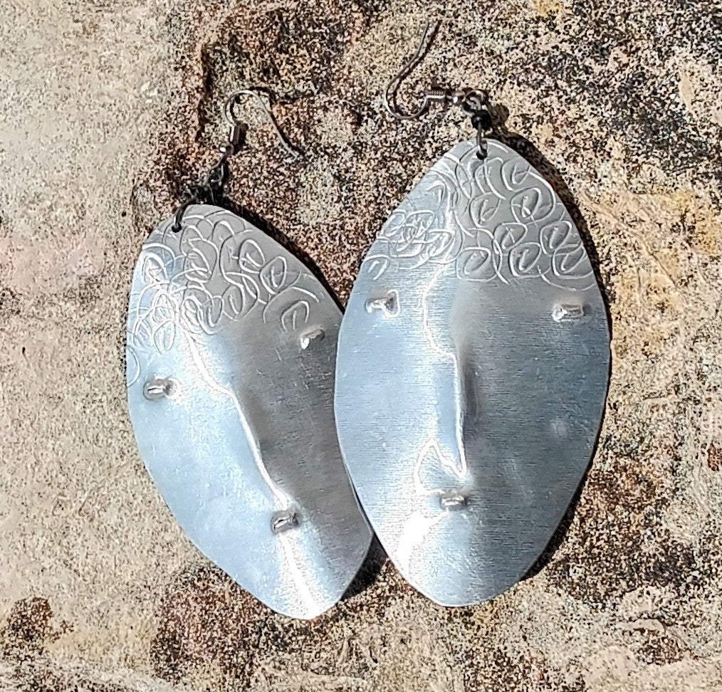 Nubian Aluminum of Essence Earrings